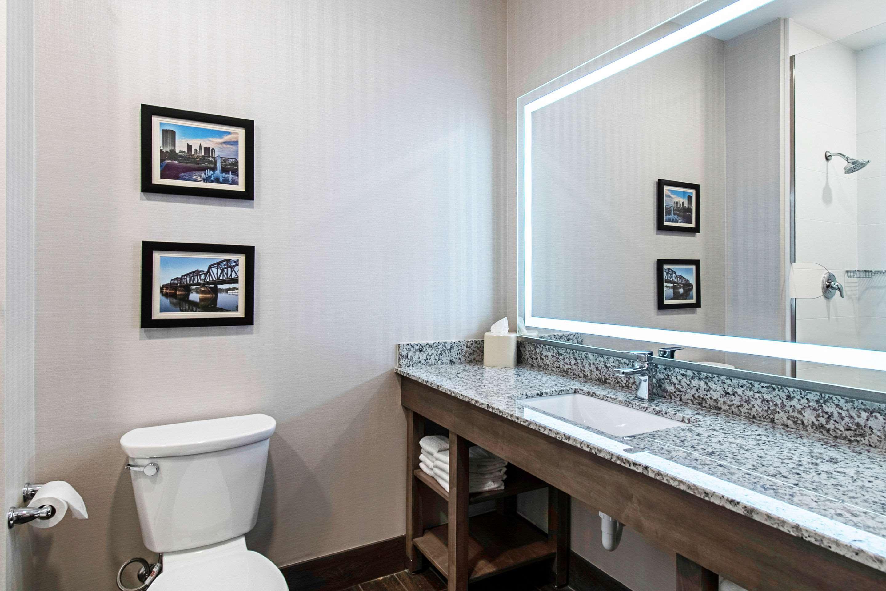 Comfort Suites Grove City - Columbus South Екстер'єр фото