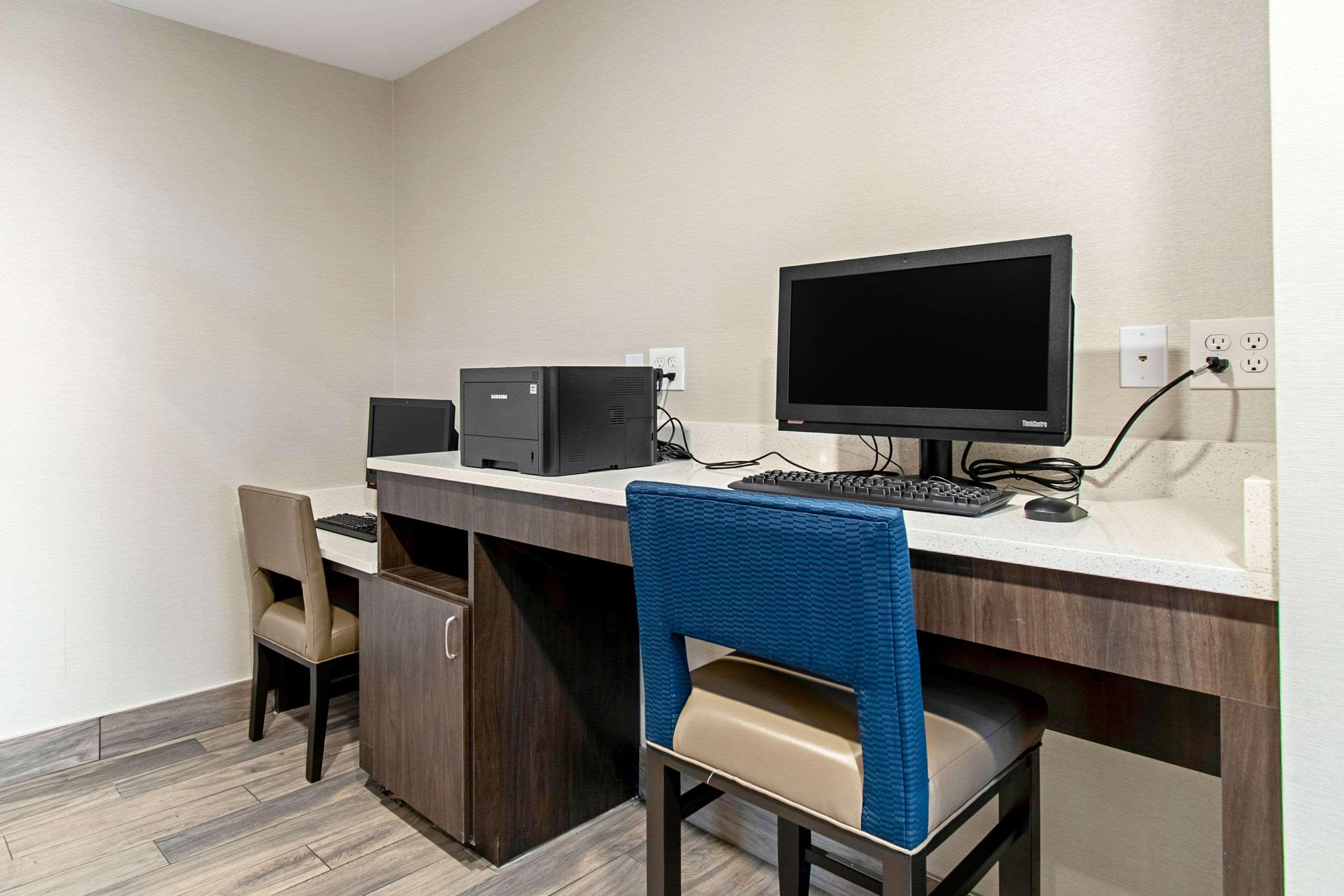 Comfort Suites Grove City - Columbus South Екстер'єр фото